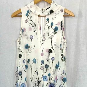 White Floral Sleeveless Dress sz 8 EUC